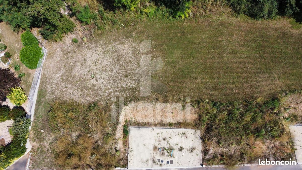 Terrain 479 m² · à Eymeux · 479 m² · 82 000 €