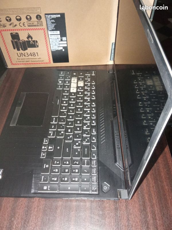 Asus TUF FX504GD-DM1257T Noir - GTX 1050 : les meilleurs prix par