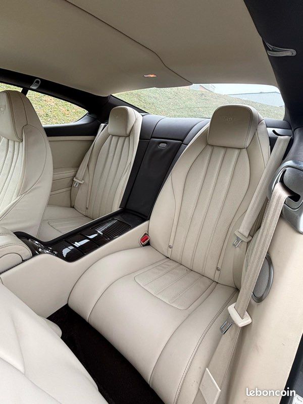 Bentley Continental GT 6.0L W12 575ch 2012 endommagé (image 9)