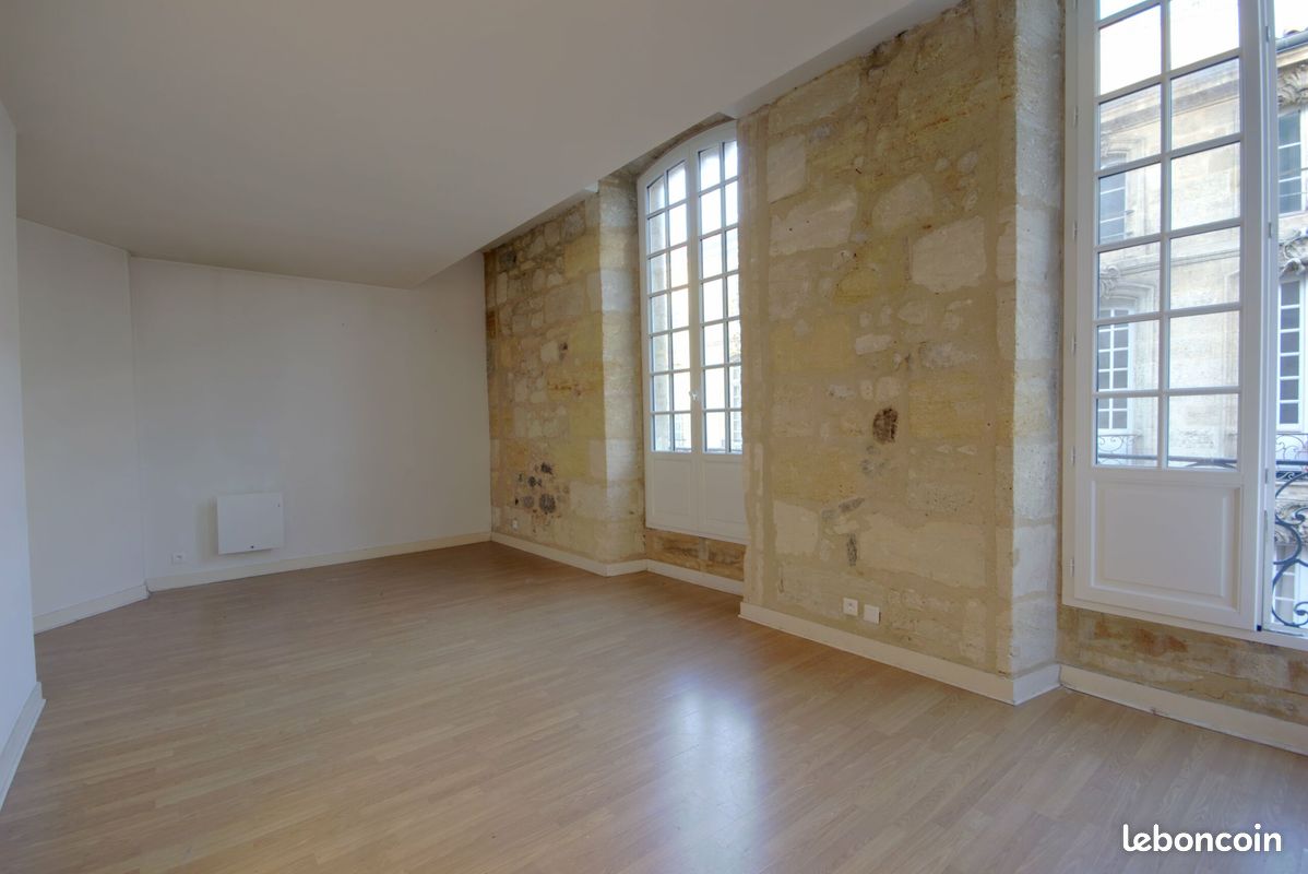 Appartement 2 pièces 47 m² · à Bordeaux · 46,9 m² · 734 €/mois
