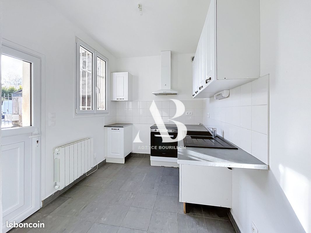 Maison 5 pièces 90 m² · à Maison-Rouge · 90 m² · 1 050 €/mois