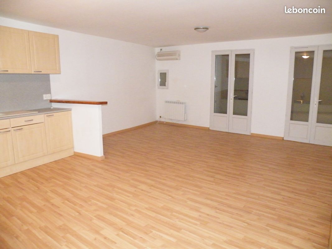 Appartement 4 pièces 90 m² · à Tenay · 90 m² · 565 €/mois