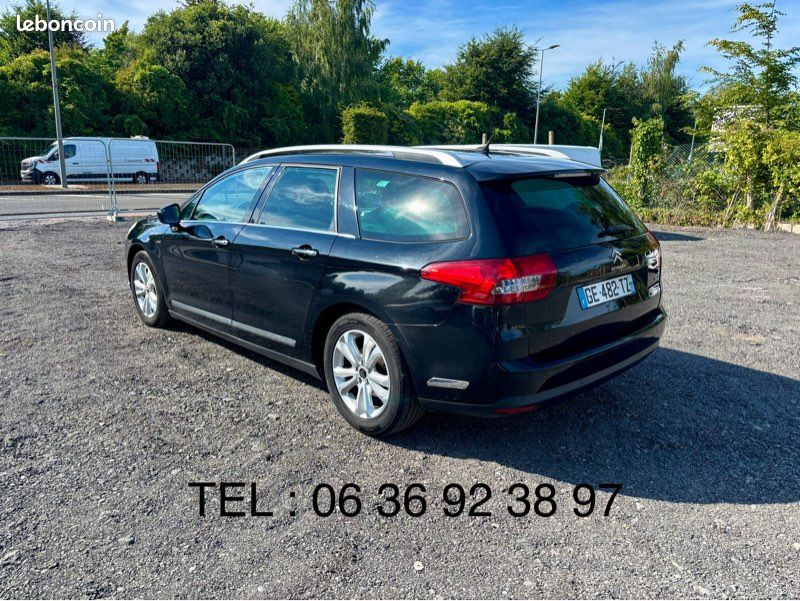 CITROEN C5 TOURER 2.0 HDI 140 cv " EXCLUSIVE " (image 2)