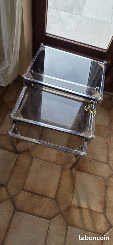 Tables gigognes (image 1)