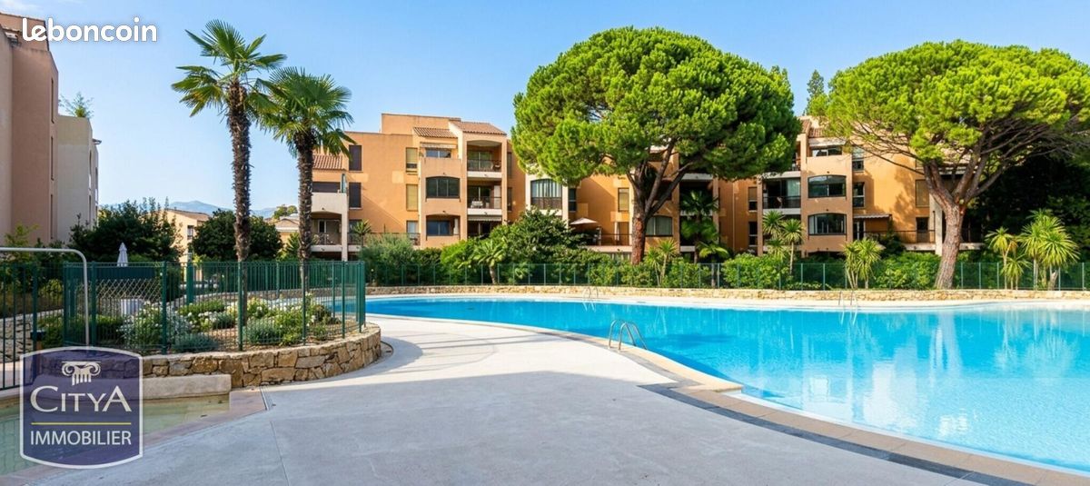 Appartement 3 pièces 44 m² · à Mougins · 44 m² · 226 000 €