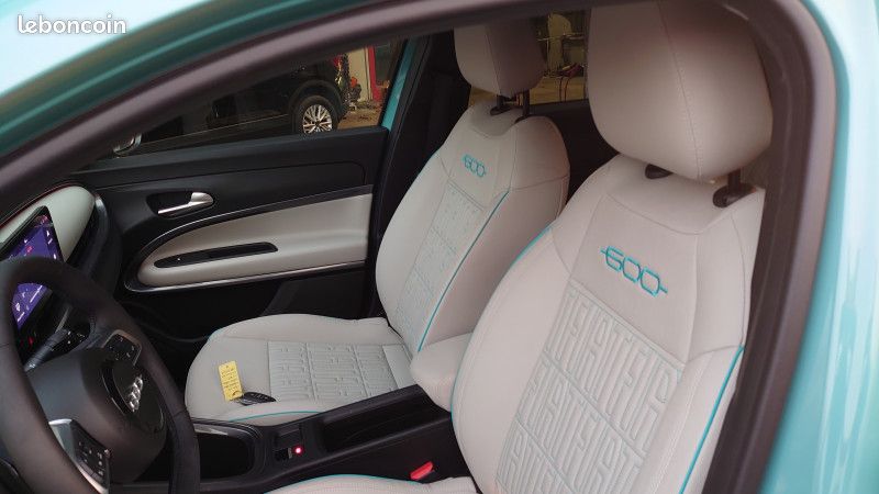 Fiat 600 1.2 HYBRID 136CH LA PRIMA DCT6 (image 14)