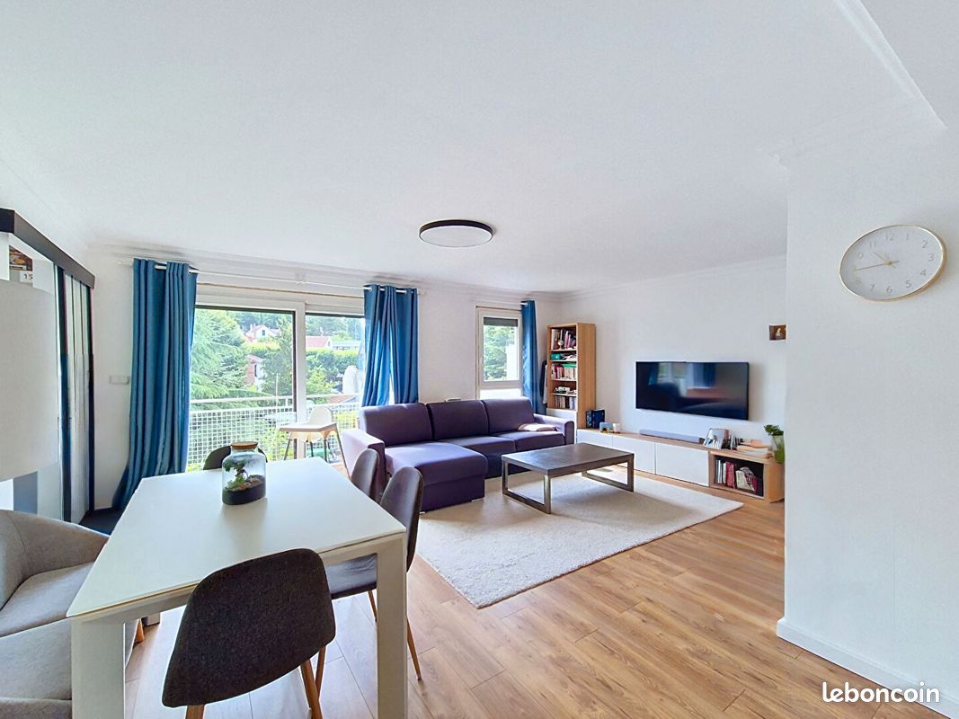 Appartement 5 pièces 75 m² · à L'Hay-les-Roses · 75 m² · 290 000 €