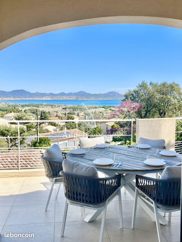 Maison 7 pièces 200 m² · à Fréjus · 200 m² · 1 190 000 €