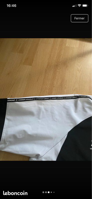 Veste under armour noir & blanc- neuve avec étiquette (image 3)