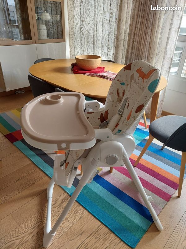 Chaise haute réglable (image 1)