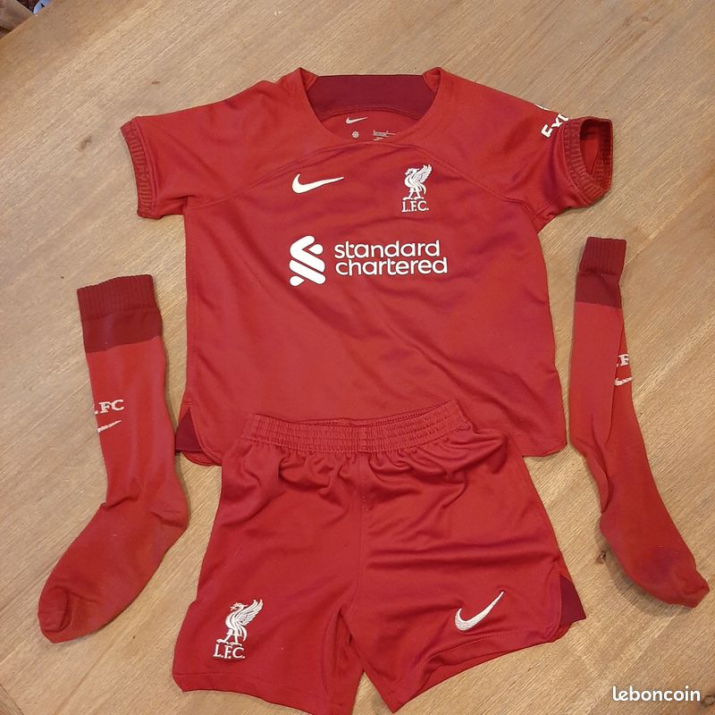 Maillot short liverpool (image 1)