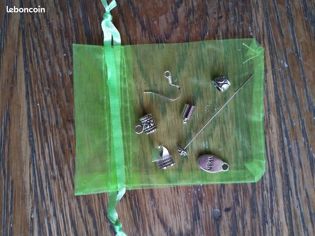 Lot d'accessoires pour confection de bijoux (image 1)