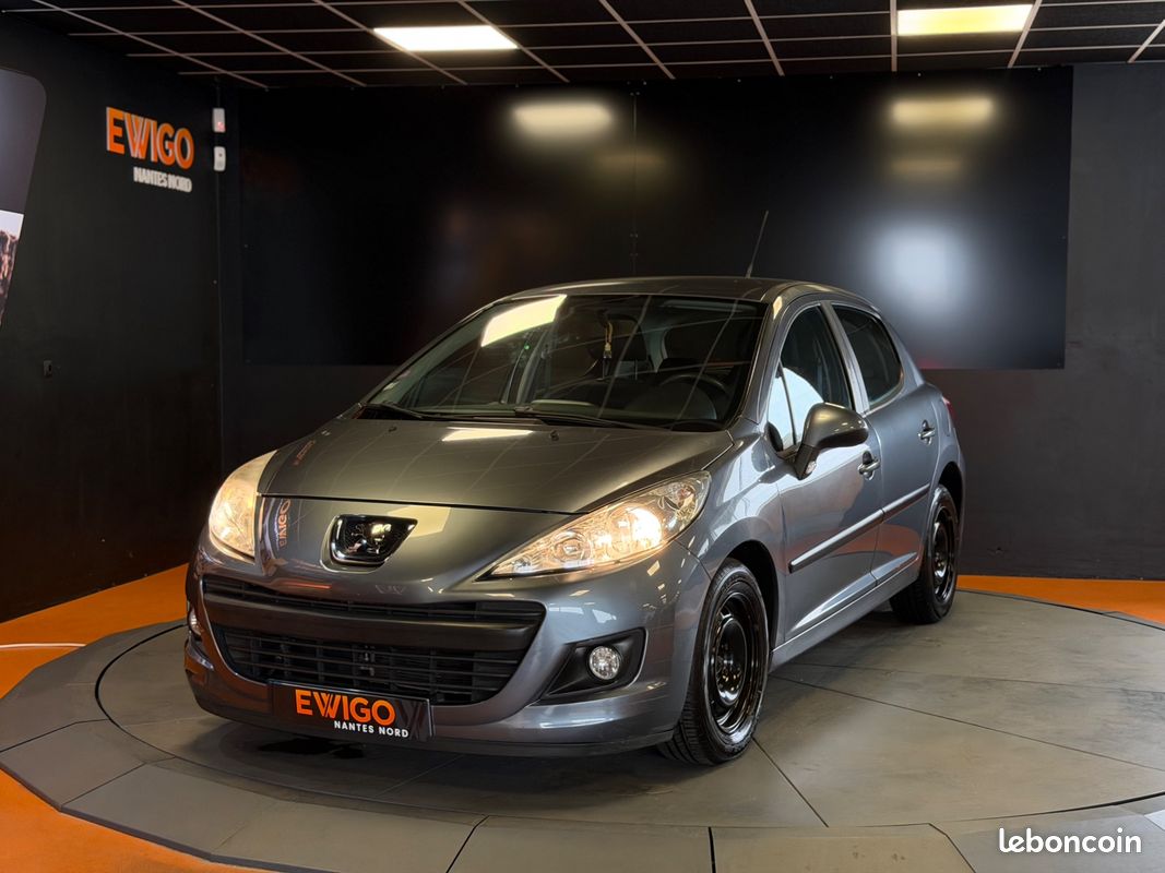 PEUGEOT 207 1.4 VTI 95 ACTIVE / CLIMATISATION / EMBRAYAGE NEUf (image 14)