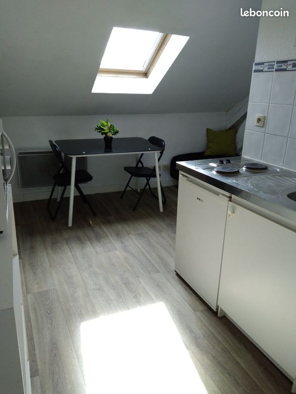 Hyper centre Périgueux Studio Meublé à louer - Périgueux 24000 (image principale 8)