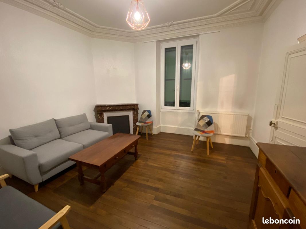 Maison 6 pièces 125 m² · à Bourges · 125 m² · 1 500 €/mois