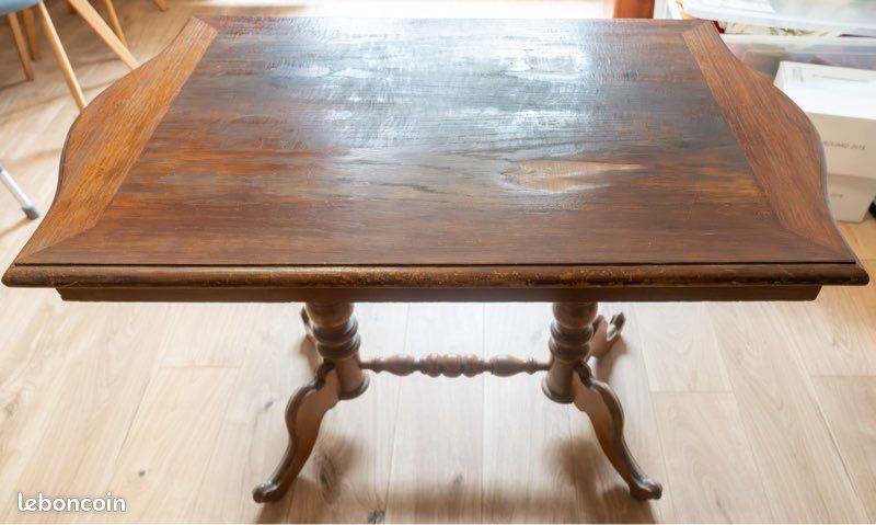 Table en bois (image 4)