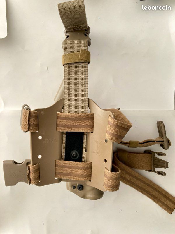 Triple porte chargeur de cuisse pour MP5 (Coyote