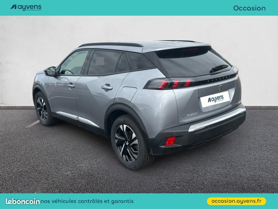 Peugeot e-2008 136ch Allure (image 3)