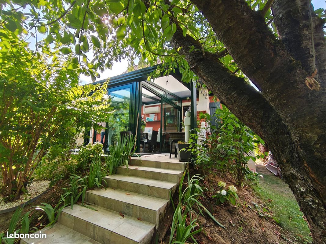 Propriété 8 pièces 200 m² (image 18)