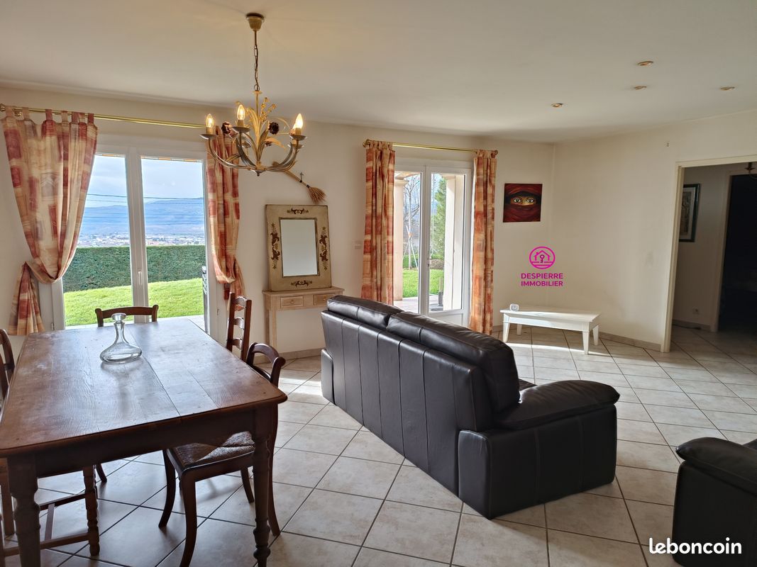 Maison 5 pièces 130 m² · à Le Péage-de-Roussillon · 130 m² · 299 900 €