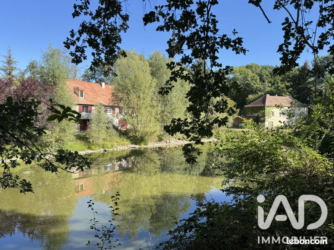 Maison 7 pièces 179 m² · à Saint-Germain-de-Salles · 179 m² · 499 000 €