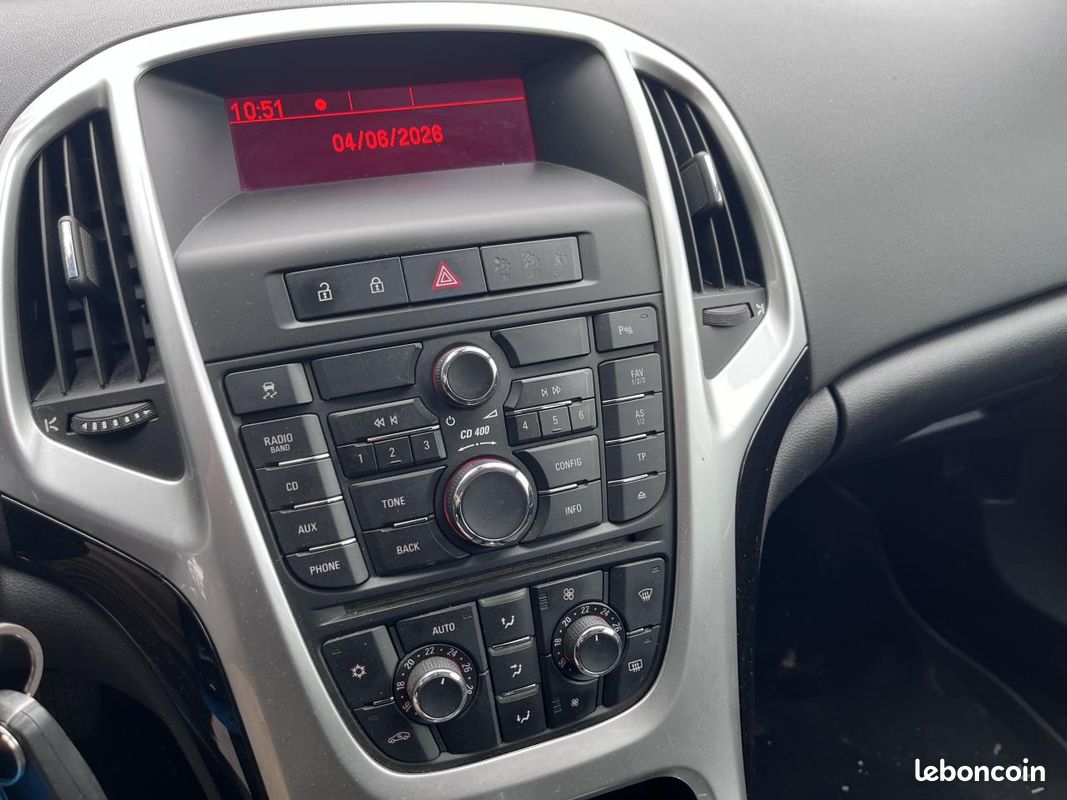 OPEL ASTRA 1.7 CDTI - 125 - Sport DISTRIBUTION ET EMBRAYAGE NEUF (image 13)
