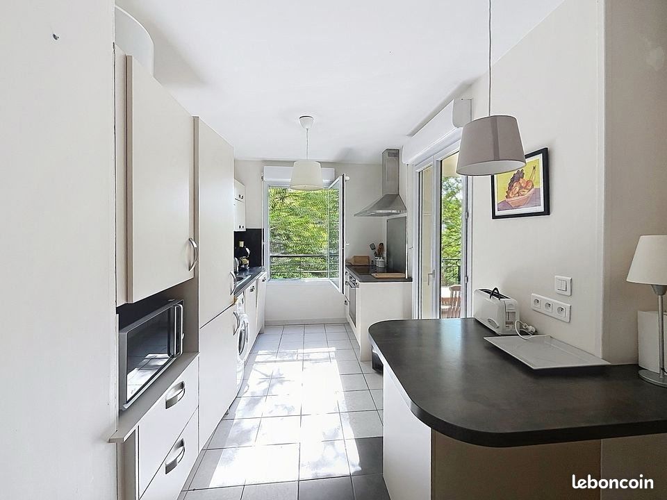 Appartement 3 pièces 68 m² · à Aix-en-Provence · 68 m² · 323 000 €