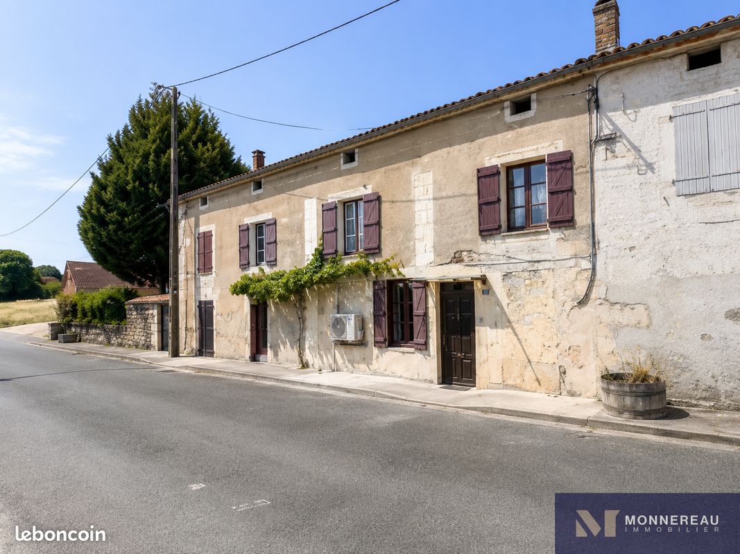 Maison 5 pièces 124 m² · à Boisné-la Tude · 124 m² · 139 000 €