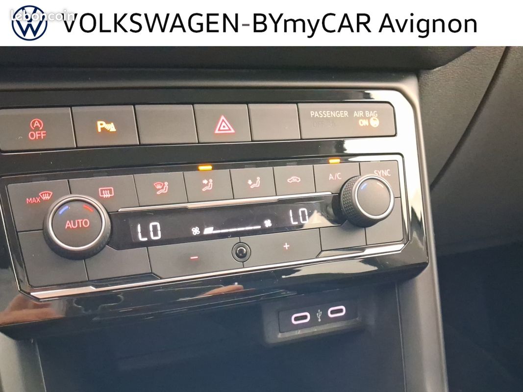 VOLKSWAGEN T-Cross 1.0 TSI 110 Start/Stop DSG7 Lounge (image 29)
