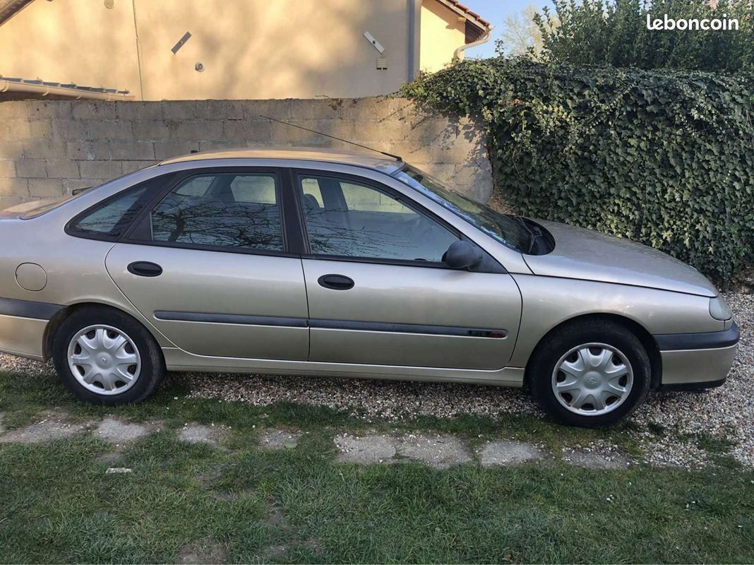 Аккумулятор на Renault Laguna 1 — Купить в Renix