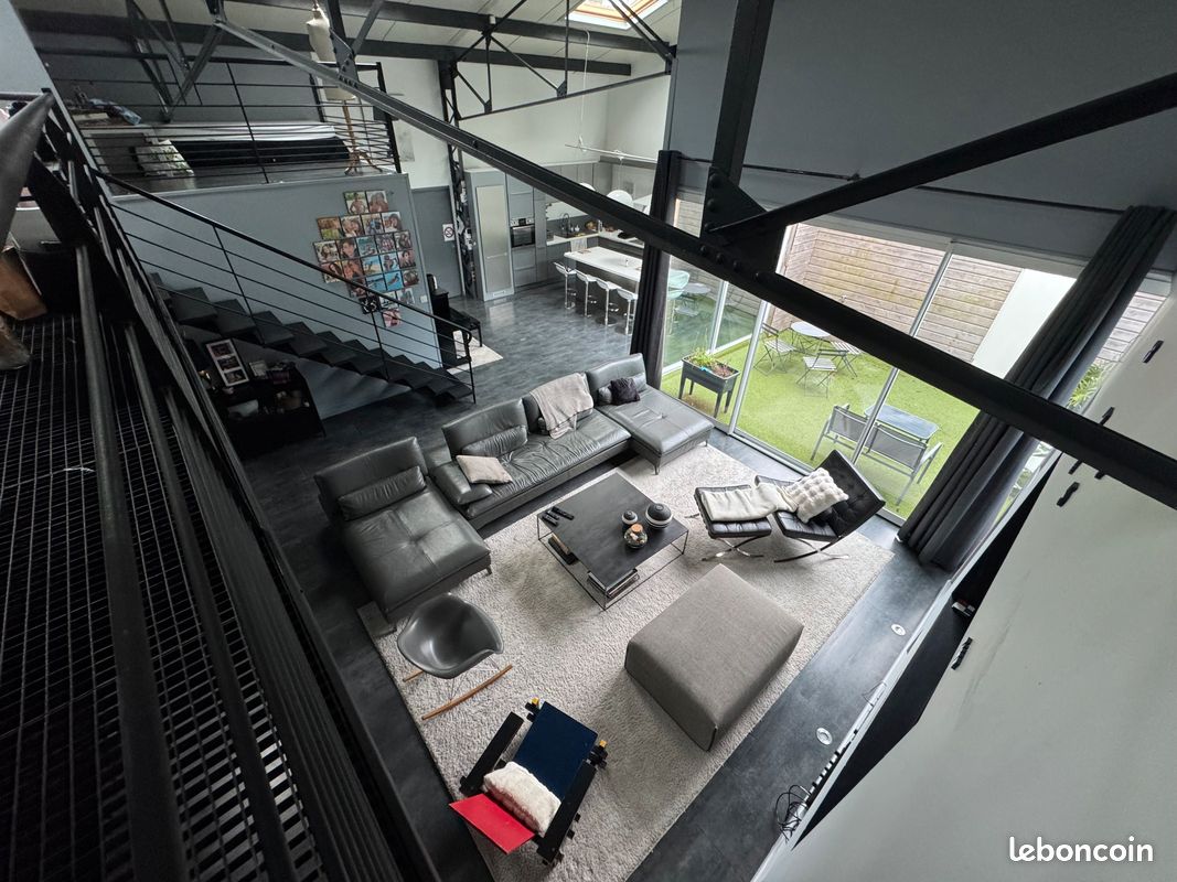 Appartement 6 pièces 300 m² · à La Madeleine · 300 m² · 1 065 000 €