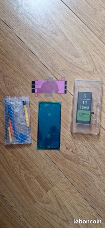 Kit changement de batterie LL Trader Iphone 11 (image 1)