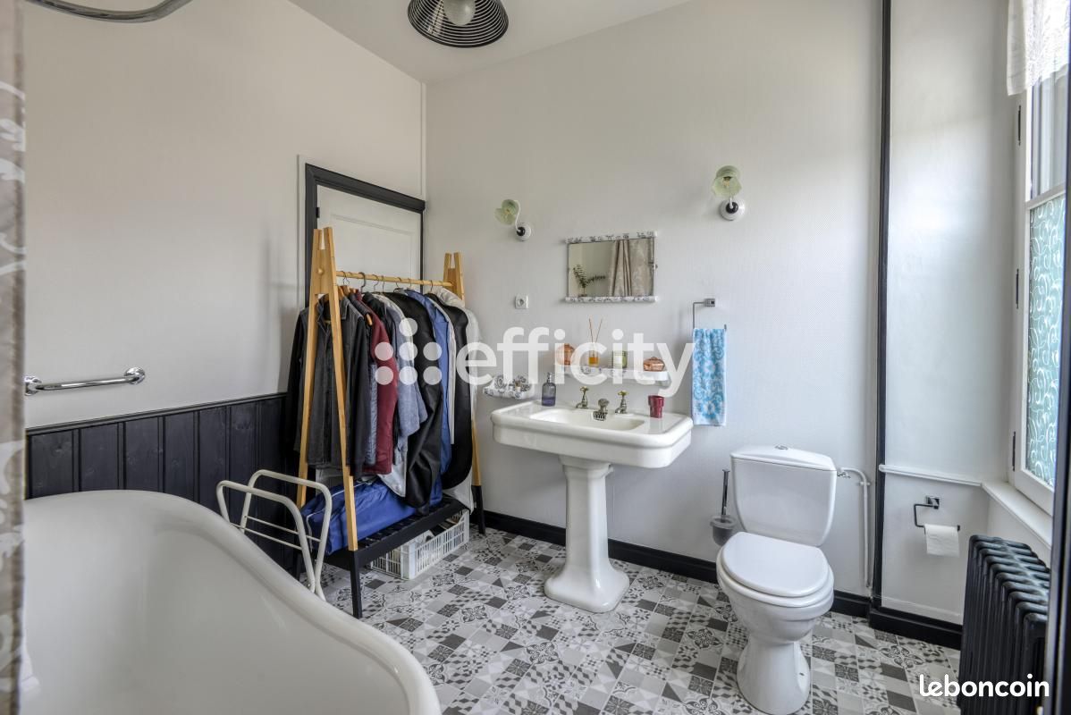 Maison 7 pièces 227 m² (image 11)
