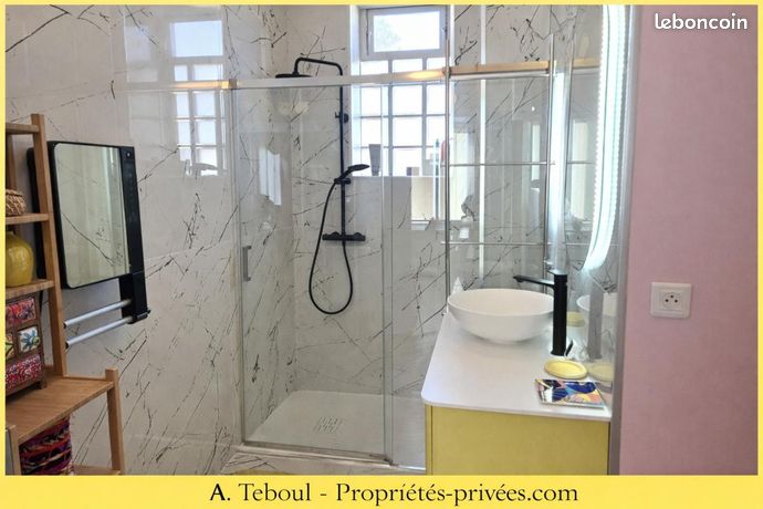 Maison 6 pièces 180 m² — 12