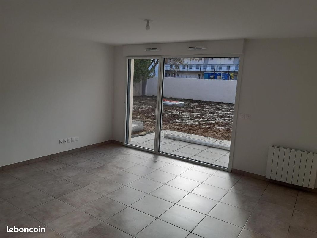 Appartement 4 pièces 77 m² · à Villeurbanne · 77 m² · 1 041 €