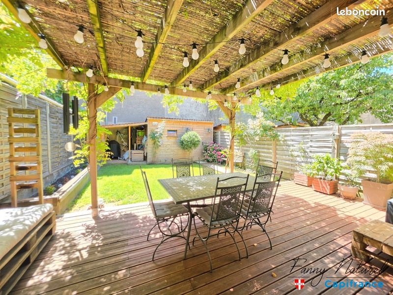Appartement 5 pièces 141 m² · à Chambéry · 141 m² · 435 000 €
