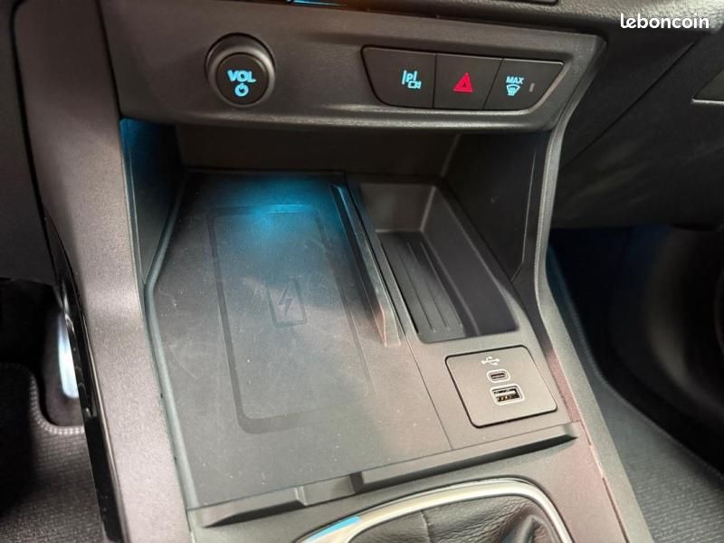 Ford Puma 1.0 EcoBoost Hybrid 125ch BlueCruise Edition S&S Powershift (image 32)