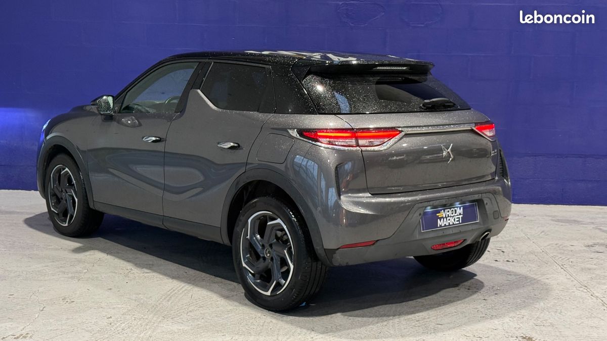 DS DS 3 Crossback BlueHDi 130ch Rivoli Automatique - Apple CarPlay - Caméras 360 - Feux LED - Cuir - Chaîne arbre à cames OK - Suivi complet constructeur - Son Focal - Régulateur adaptatif (image 3)