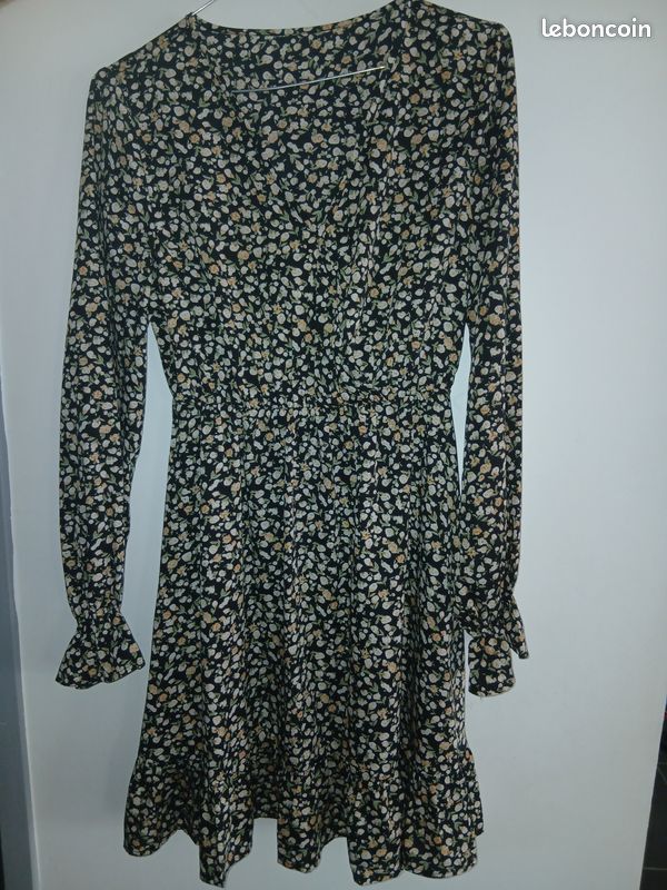 Robes femme (image 1)