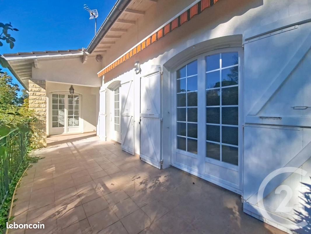 Maison 6 pièces 132 m² · à Auch · 132 m² · 280 000 €