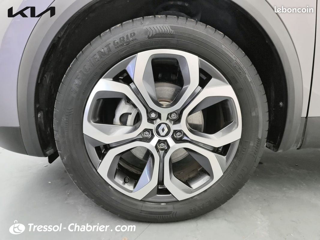 RENAULT Captur E-Tech 145 - 21 Intens (image 9)