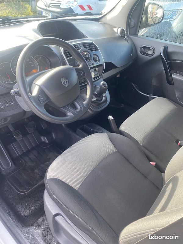 KANGOO MAXI 3 PLACES 90CV (Sans ADBLUE) 88500KM TVA RECUPERABLE (image 6)