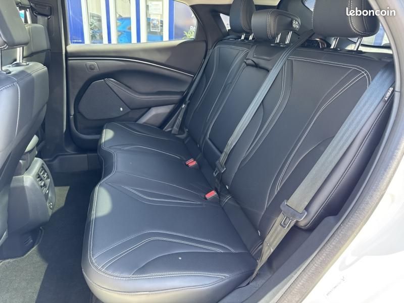 Ford Mustang Mach-E 294ch Extended Range 99kWh 7cv (image 11)