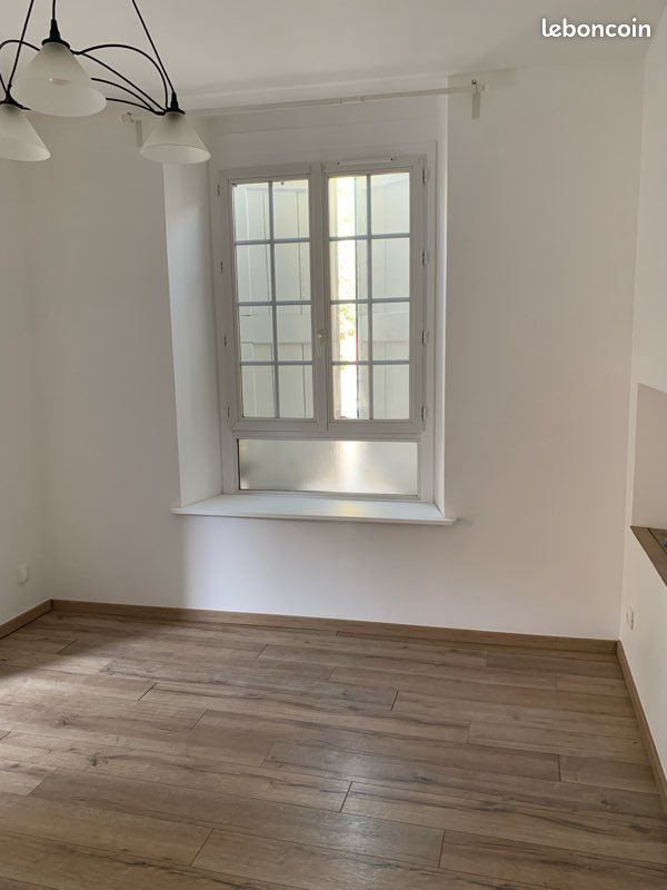 Appartement 1 pièce 18 m² · à Saint-Égrève · 17,5 m² · 414 €/mois
