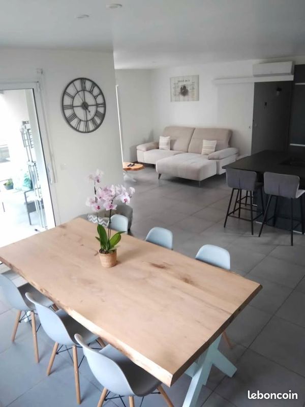 Maison 3 pièces 65 m² · à Rauzan · 65 m² · 650 €