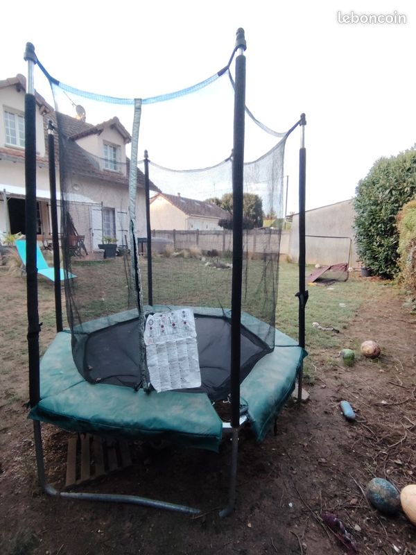 Trampoline hexagonal 240 (image 2)
