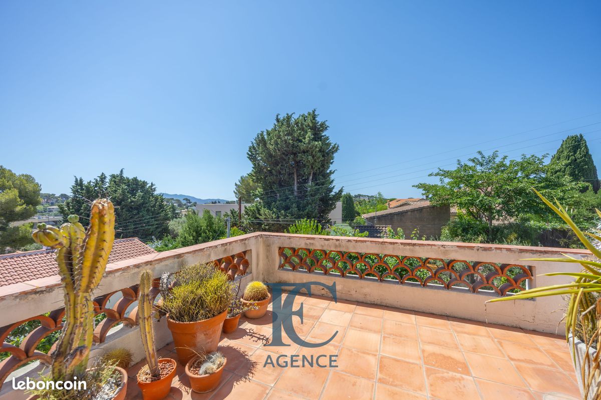 Appartement 2 pièces 49 m² · à Sanary-sur-Mer · 49 m² · 388 500 €