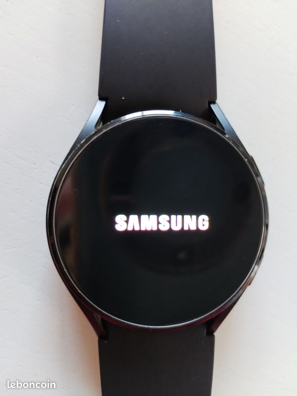 Montre Samsung galaxy watch 4 SM-R860NZKAXEF BON ETAT NOIRE bluetooth 40mm (image 4)