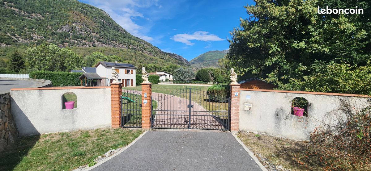Terrain 3 pièces 100 m² · à Cierp-Gaud · 100 m² · 350 000 €