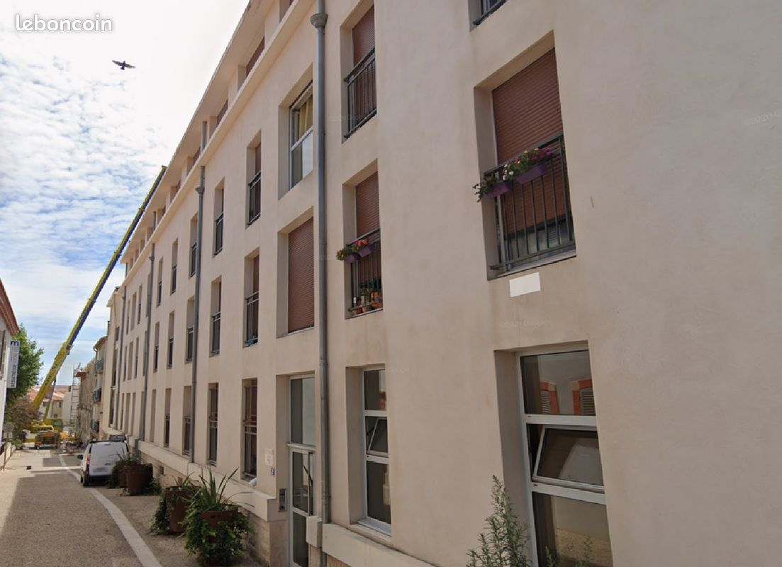 Parking/box La Ciotat · 90 €/mois